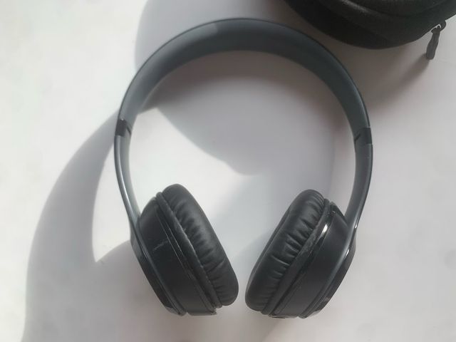 Auriculares beats solo