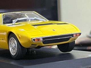 Maserati Khamsin 1:43 Nuova