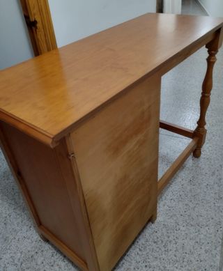 Escritorio provenzal
