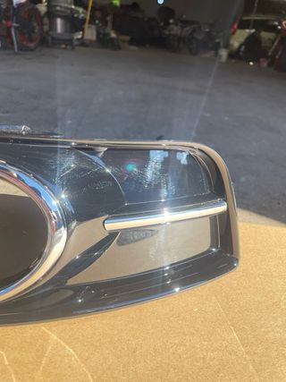 Embellecedor cubierta antinieblas audi A3