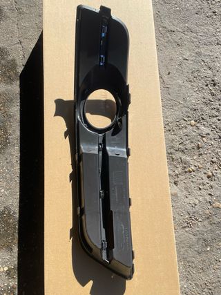 Embellecedor cubierta antinieblas audi A3