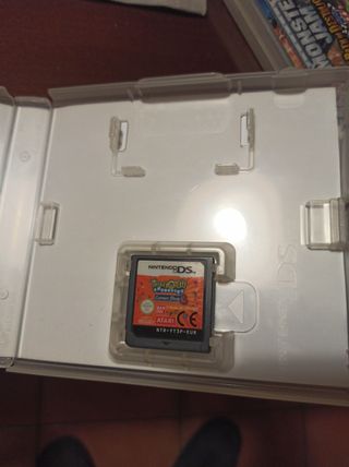 Nintendo Tamagotchi Corner shop 3