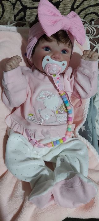 Reborn Niña con pelito, cuerpo tela 50cm 