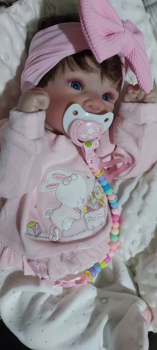 Reborn Niña con pelito, cuerpo tela 50cm 