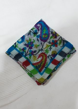Pañuelo de seda natural 