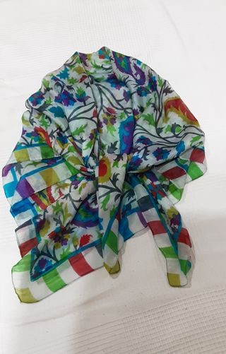 Pañuelo de seda natural 