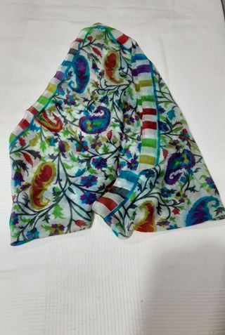 Pañuelo de seda natural 