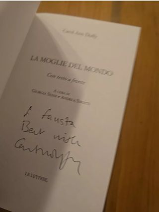 Carol Ann Duffy, La Moglie Del Mondo