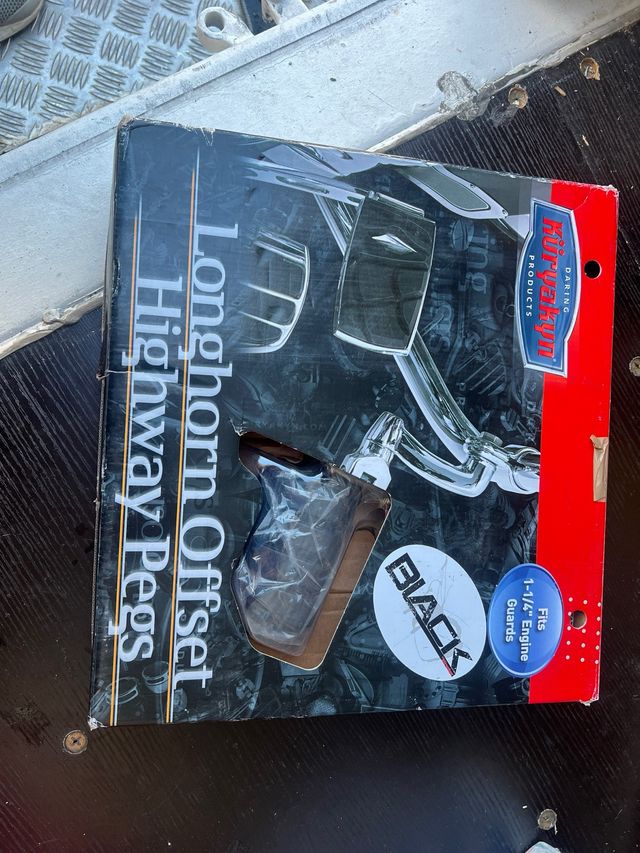 LONGHORN OFFSET HIGHWAY PEGS moto