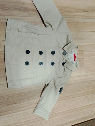 Gabardina niño zara 12-18 meses