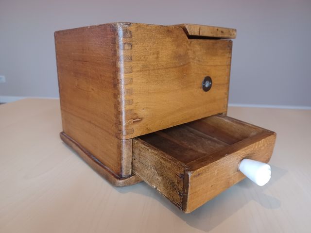 Rallador Antiguo "La Rápida " Funcional e Historia