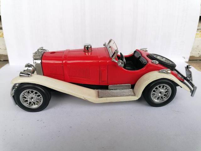 Macchinetta Jaguar collezione