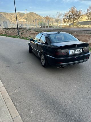 BMW Serie 3 328ci drift