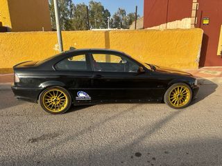 BMW Serie 3 328ci drift