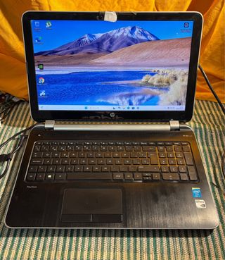 Hp 15” i7 Gráfica SSD