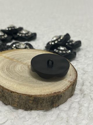 Botones negros vintage con diamantitos
