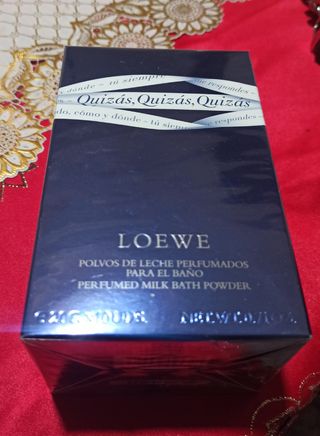 POLVOS DE LECHE PERFUMADOS BAÑO LOEWE