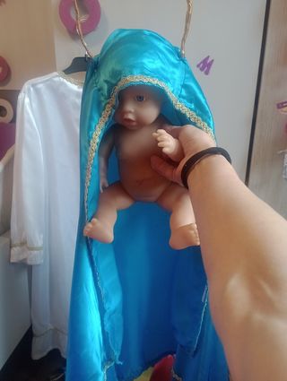 Disfraz niña virgen Maria con Regalito