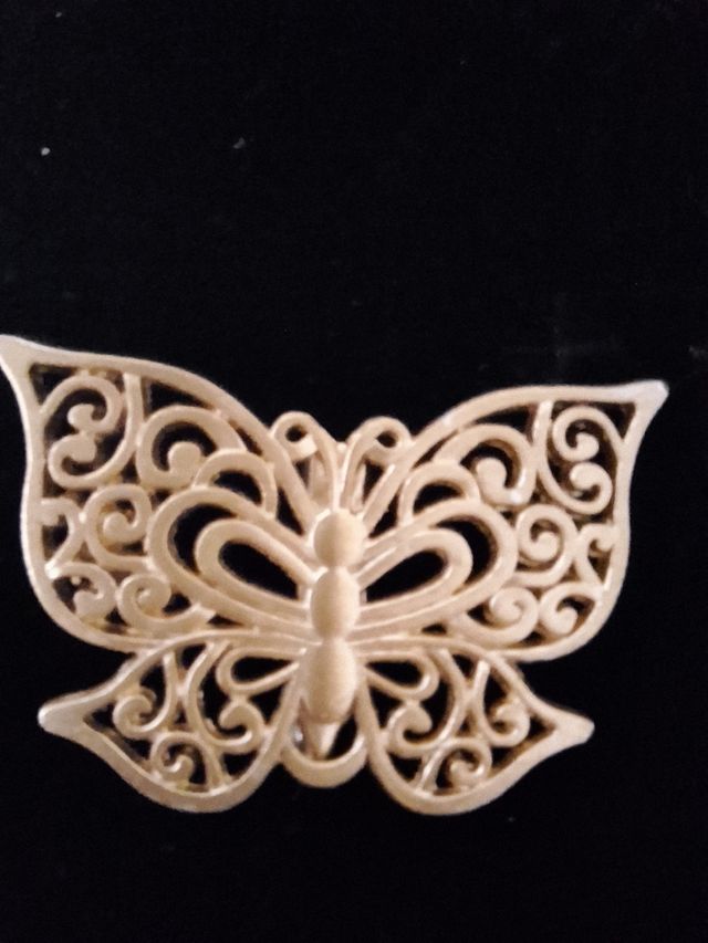 Broche mariposa