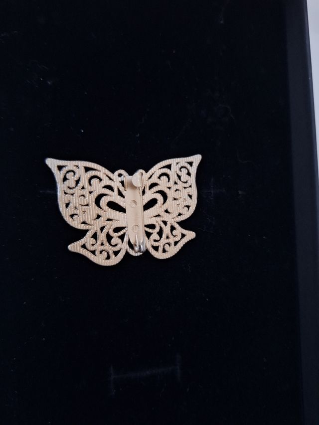 Broche mariposa