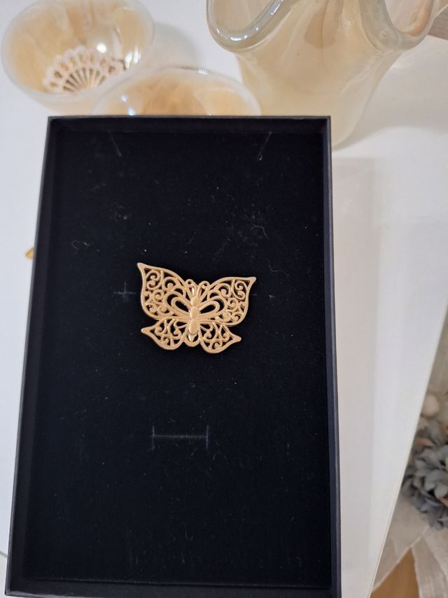 Broche mariposa