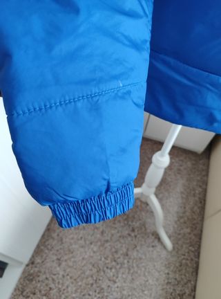 Anorak si estrenar con etiqueta