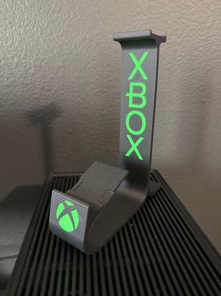 Soporte para cascos y mando xbox