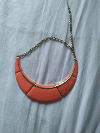 Gargantilla, nuev, coral-dorado, esmaltada