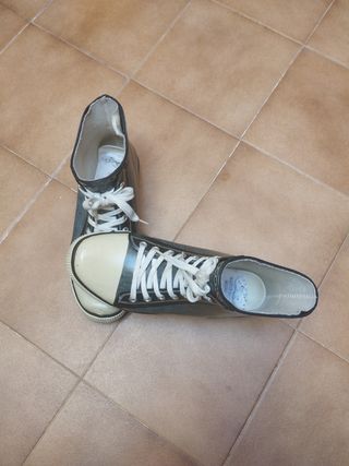 Botines de goma