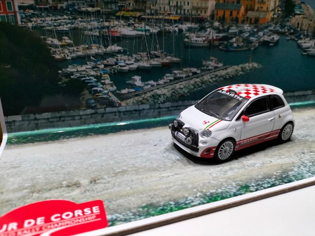 Diorama Tours de Corse porto Bastia scala 1/43
