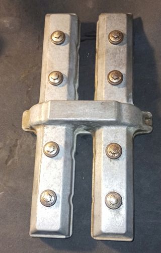 Tapa de culata FZR600