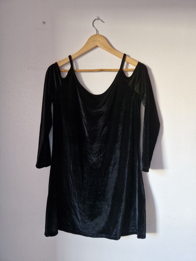 Vestido negro terciopelo