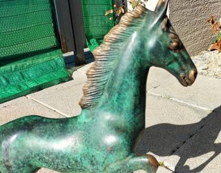 Gran caballo de bronce siglo XIX 