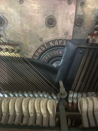 PIANO ERNST KAPS