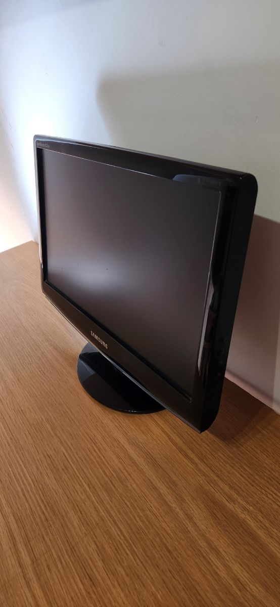 Monitor Samsung 933SN