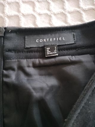 Falda corta Cortefiel 