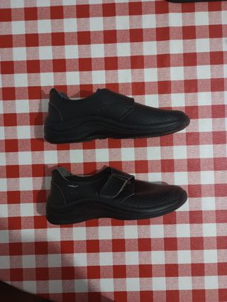 Zapatos de trabajo talla 38