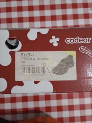 Zapatos de trabajo talla 38