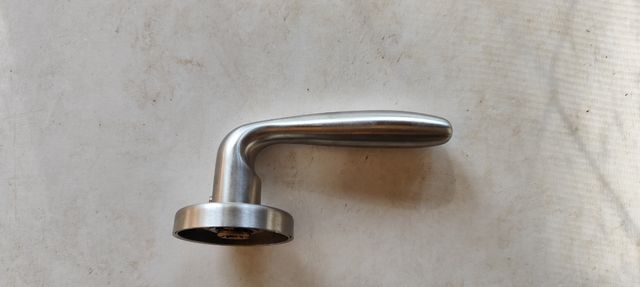 Juego manetas para puertas