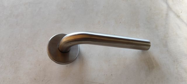 Juego manetas para puertas