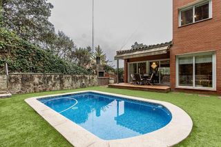 Chalet en venta en Matadepera