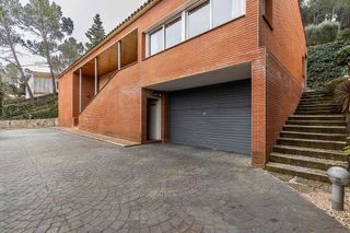 Chalet en venta en Matadepera