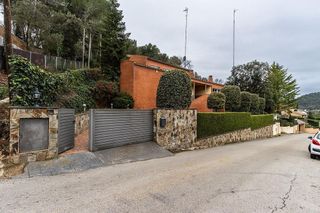 Chalet en venta en Matadepera