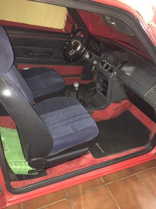 Peugeot 205GTI 