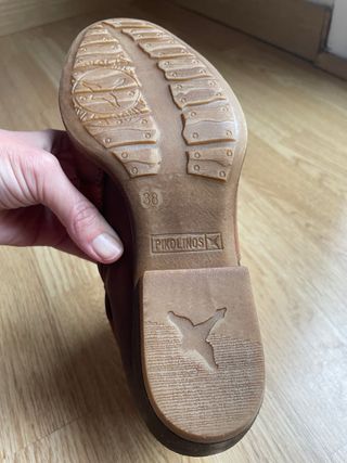 Botines a estrenar. Pikolinos. Número 38