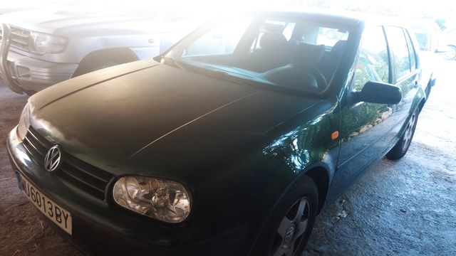 VW GOLF TDI 90 CV CONCEPTLINE