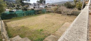 Chalet en venta en Vallirana