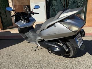 Moto HONDA SILVER WIND 600