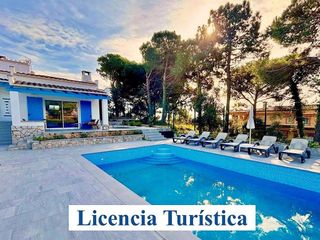 Chalet en venta en Puigventós en Lloret de Mar