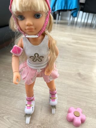 Muñeca nancy patinadora y joyero Disney y mas 